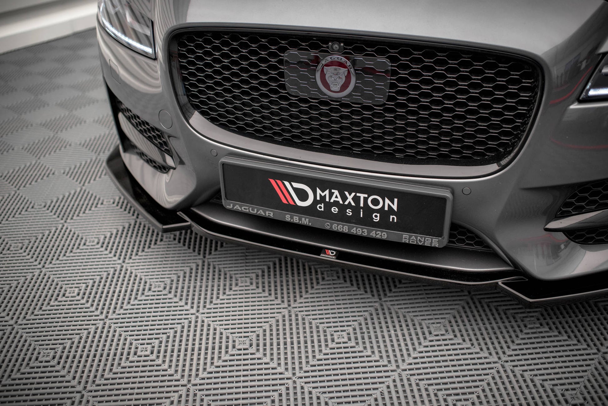 Set of Splitters Jaguar XF R-Sport X260