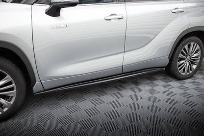 Set of Splitters V.1 Toyota Highlander Mk4