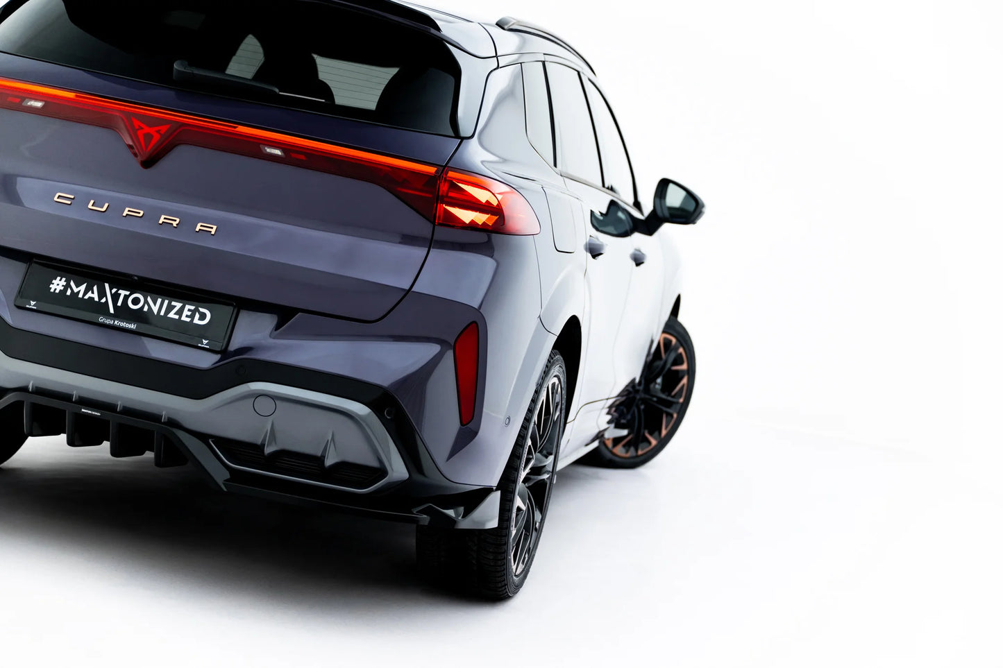 Set of Splitters V.3 Cupra Terramar Mk1 (Version with towbar)