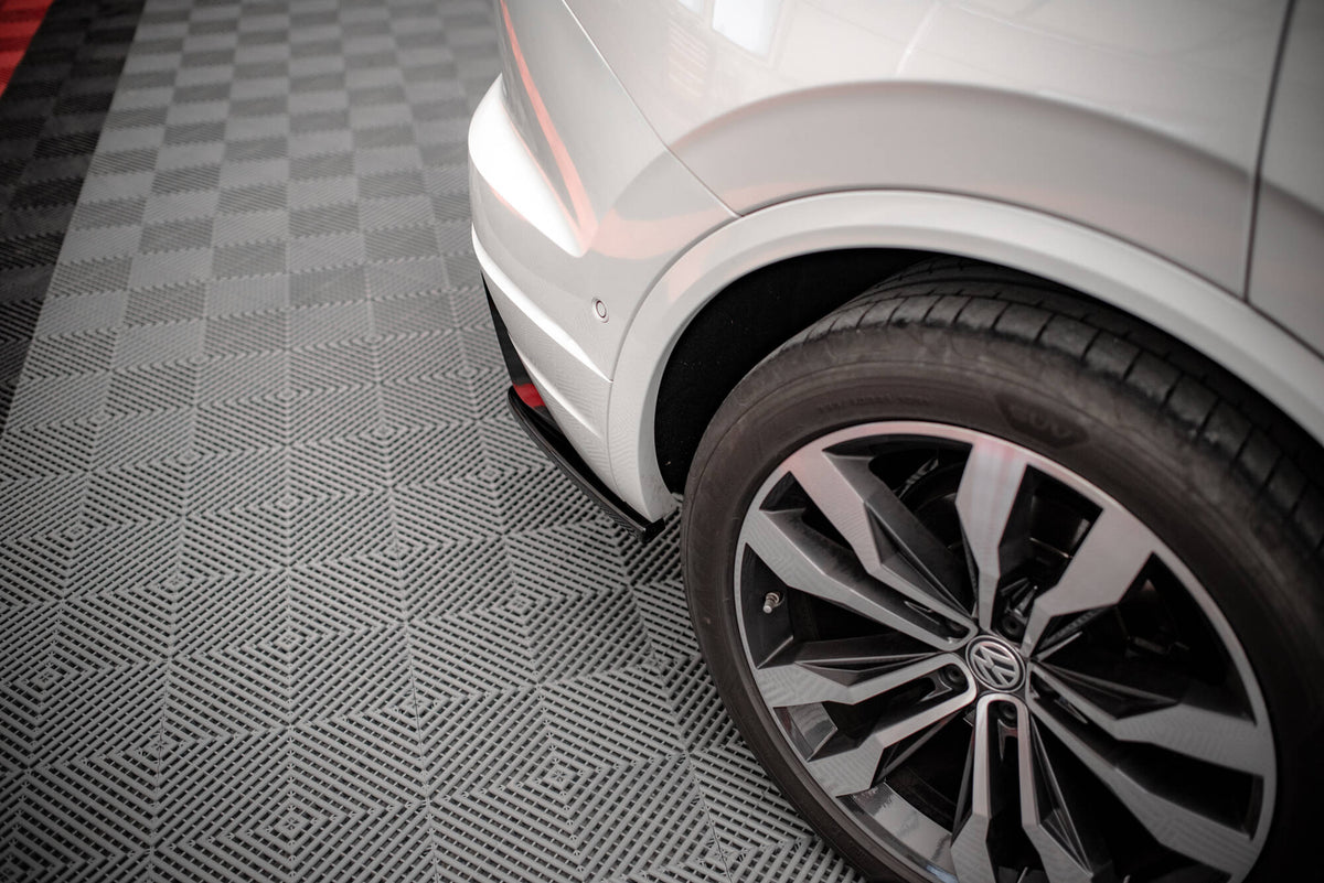 Set of Splitters Volkswagen Touareg R-Line Mk3