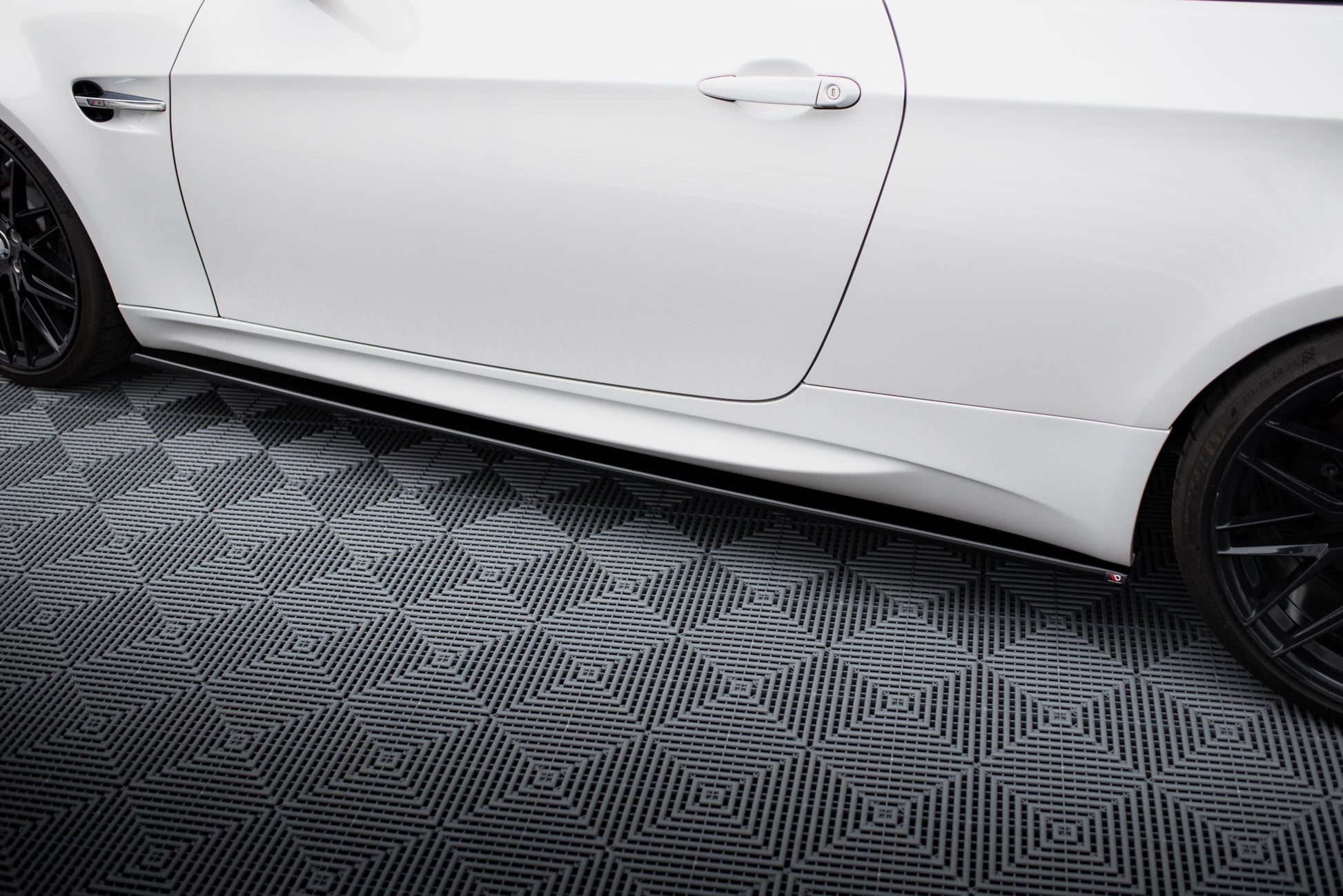 Side Skirts Diffusers BMW M3 E92 / Cabrio E93