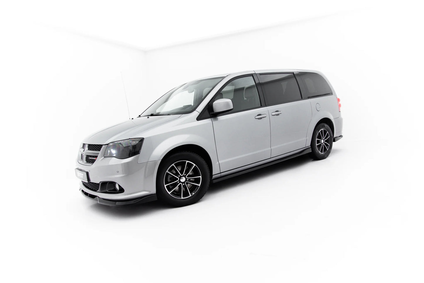 Side Skirts Diffusers Dodge Grand Caravan Mk5 Facelift