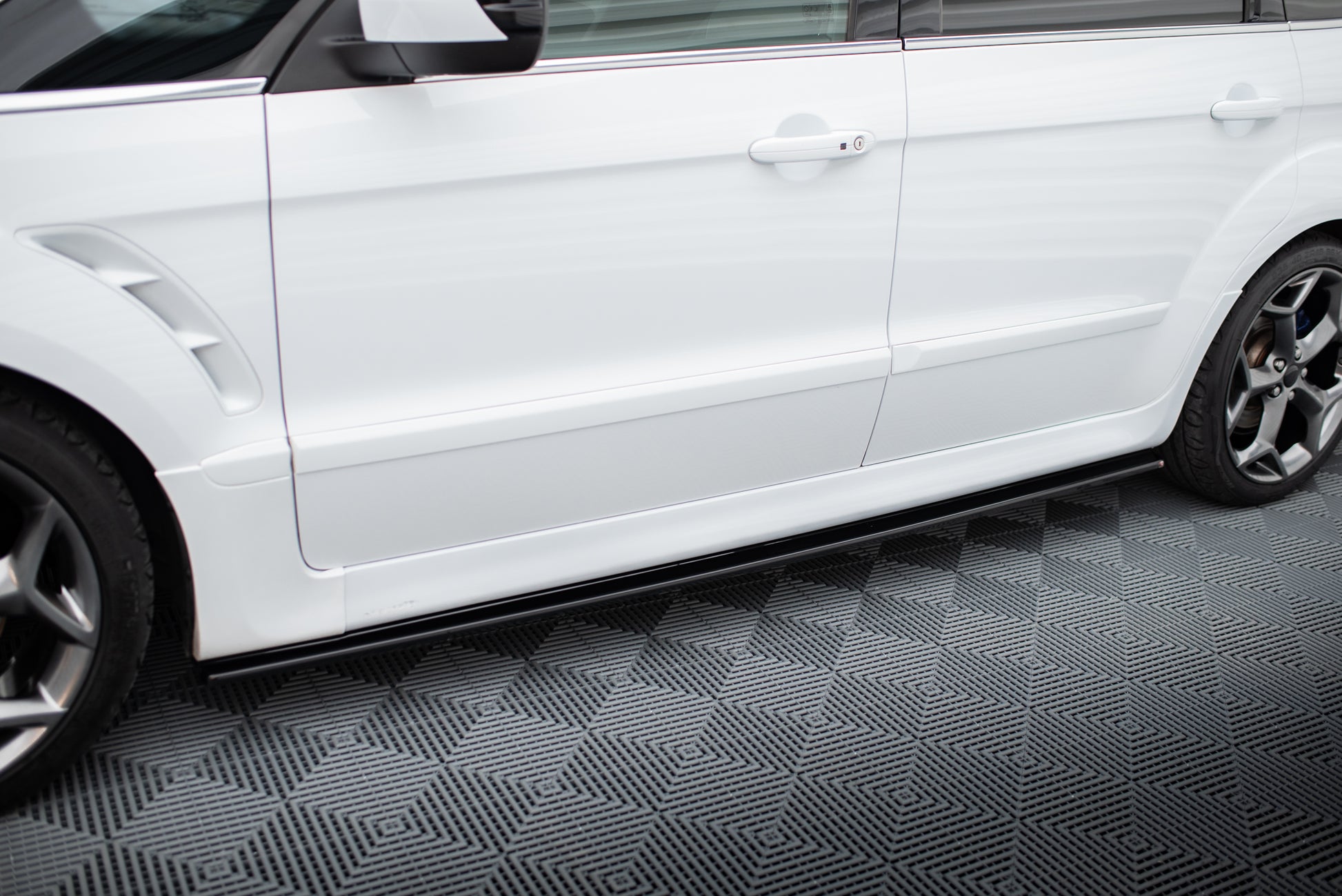 Side Skirts Diffusers Ford S-Max Titanium Mk1 Facelift