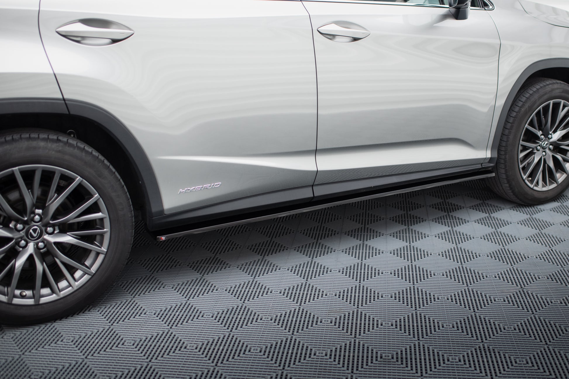 Side Skirts Diffusers Lexus RX Mk4