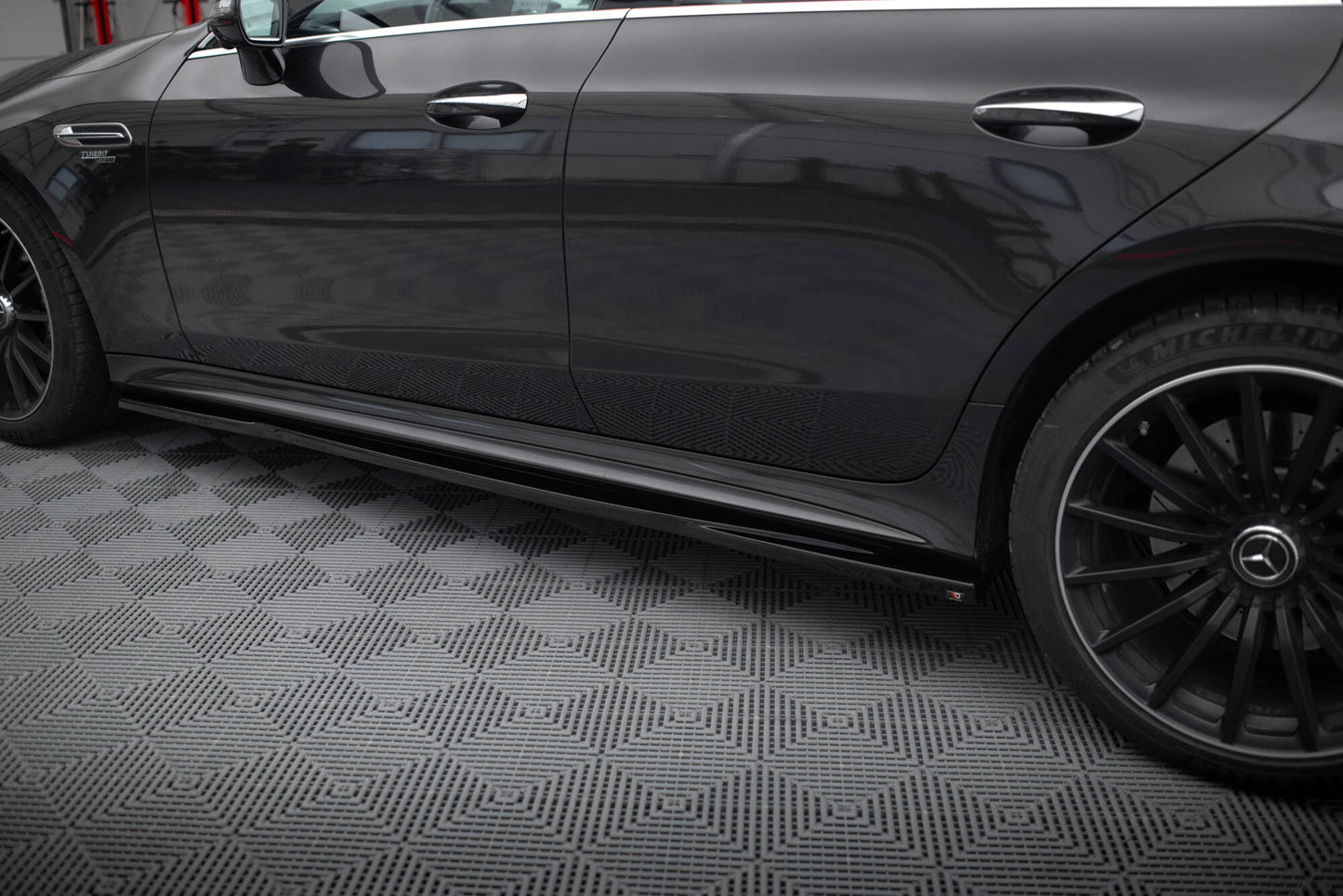 Side Skirts Diffusers Mercedes-AMG GT 53 4-Door Coupe X290