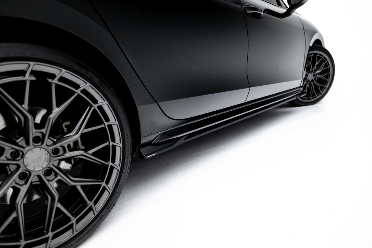 Side Skirts Diffusers V.1 Skoda Superb Sportline Mk4