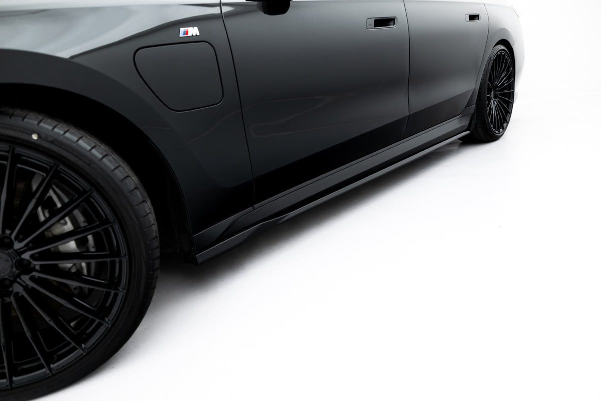 Side Skirts Diffusers V.2 BMW 740d xDrive M-pack / 740i xDrive M-Pack G70
