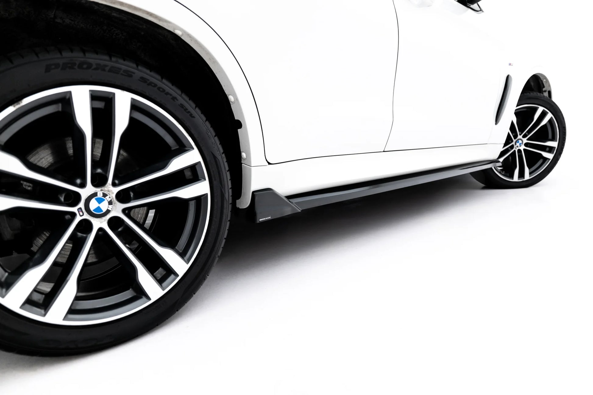 Side Skirts Diffusers V.2 BMW X6 M-Pack F16