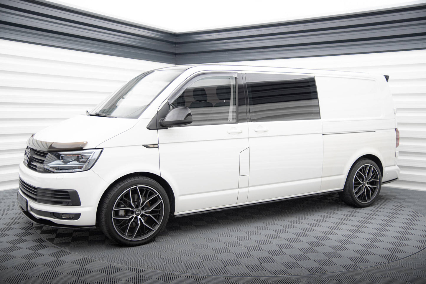 Side Skirts Diffusers Volkswagen T6.1 Long