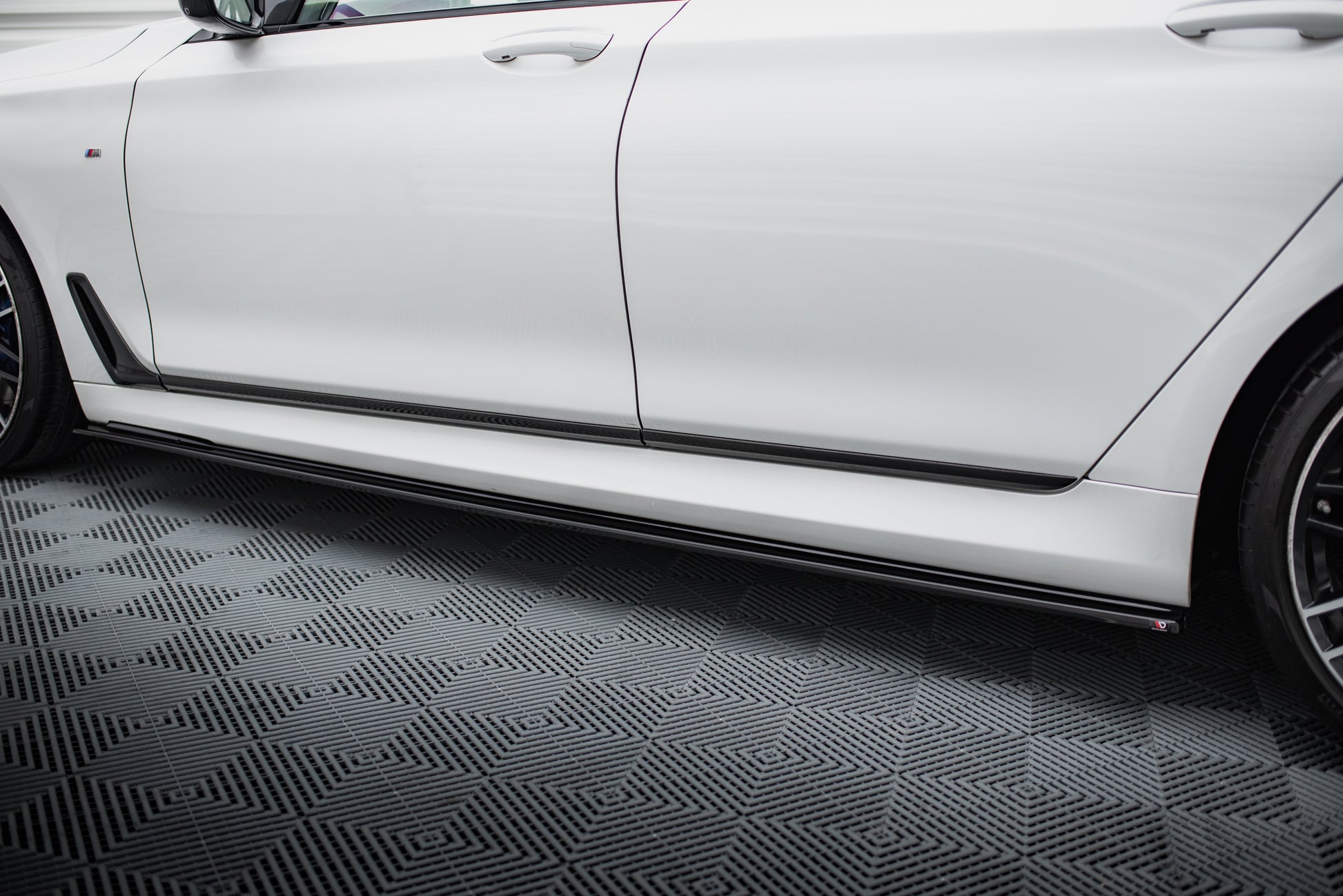 Side Skirts Diffusers for BMW 7 M-Pack G11