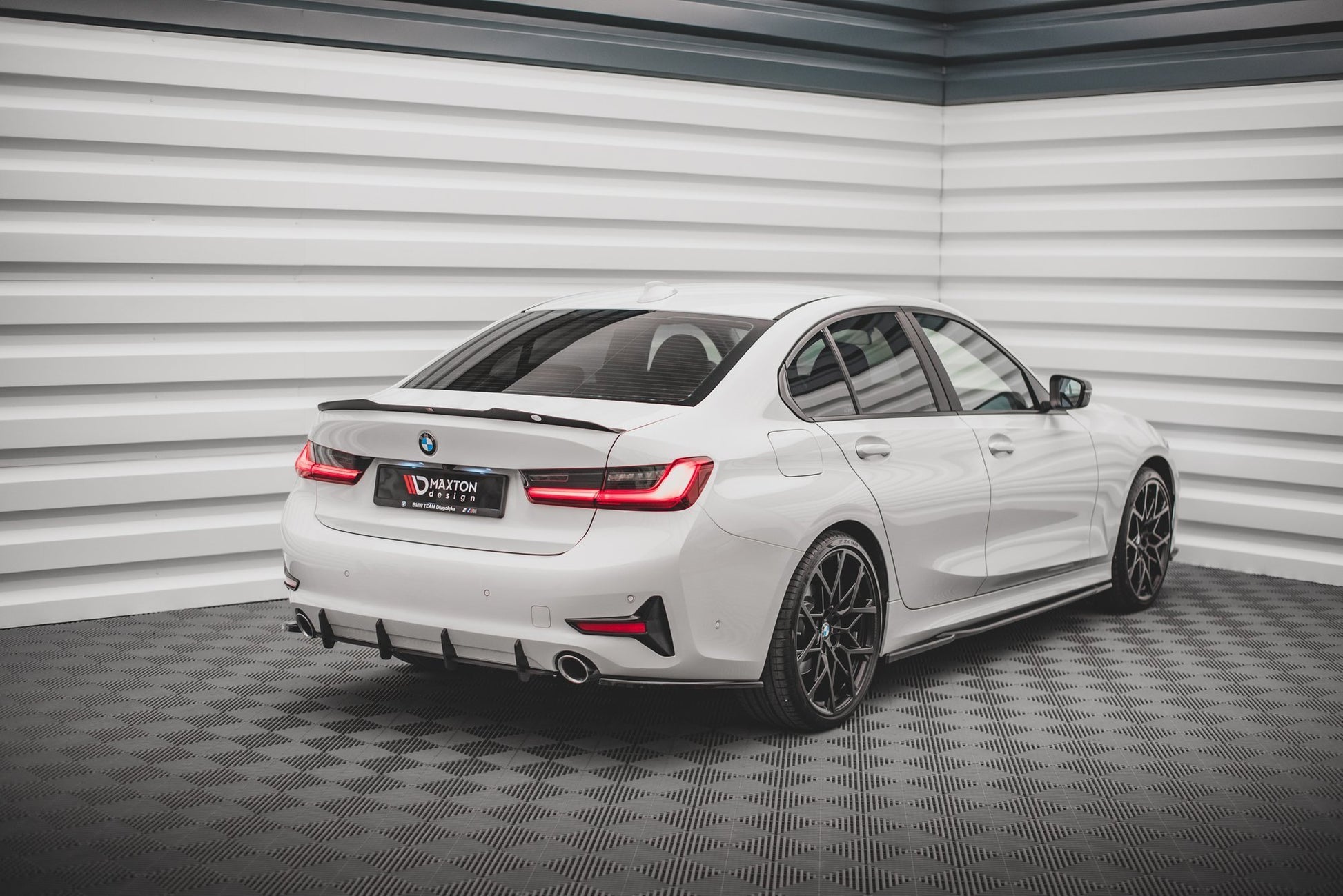 Street Pro Rear Diffuser BMW 3 Sedan G20