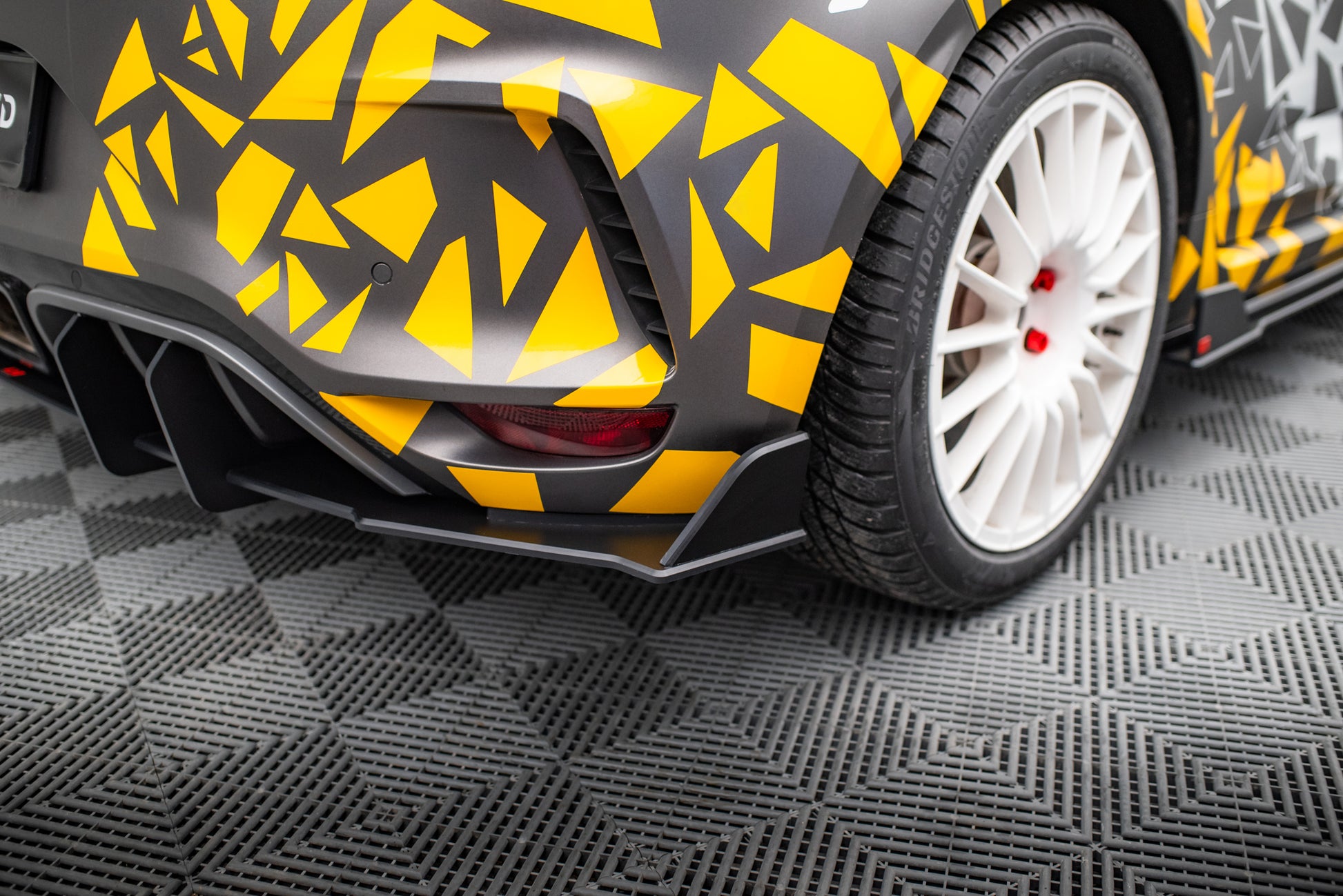Street Pro Rear Diffuser Renault Megane RS Mk4