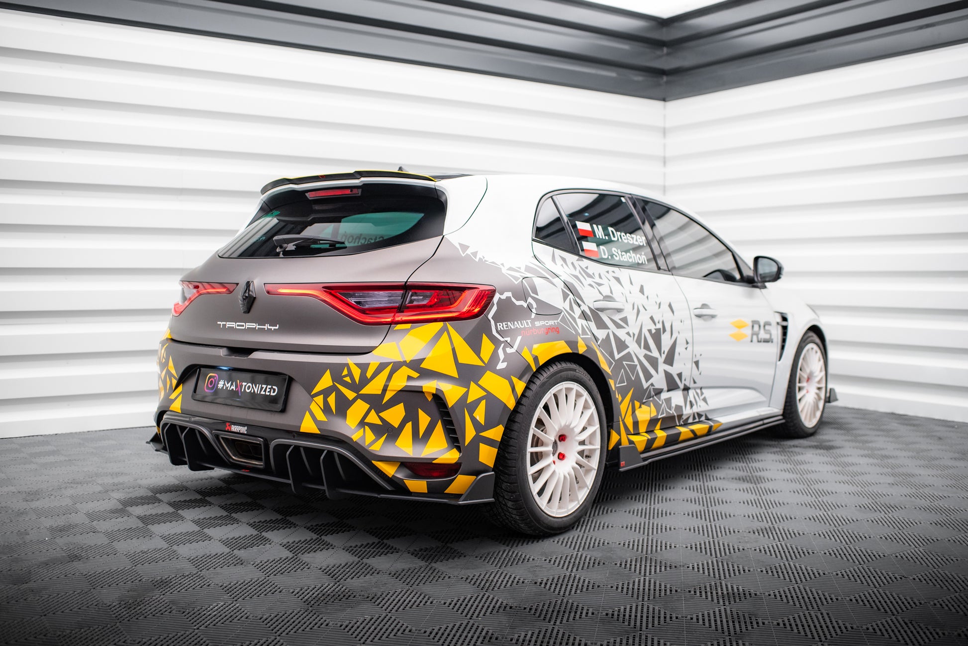 Street Pro Rear Diffuser Renault Megane RS Mk4