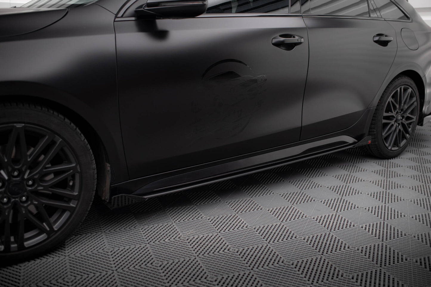 Street Pro Side Skirts Diffusers + Flaps Kia Proceed GT / GT-Line Mk1 Facelift / Ceed GT Mk3 Facelift