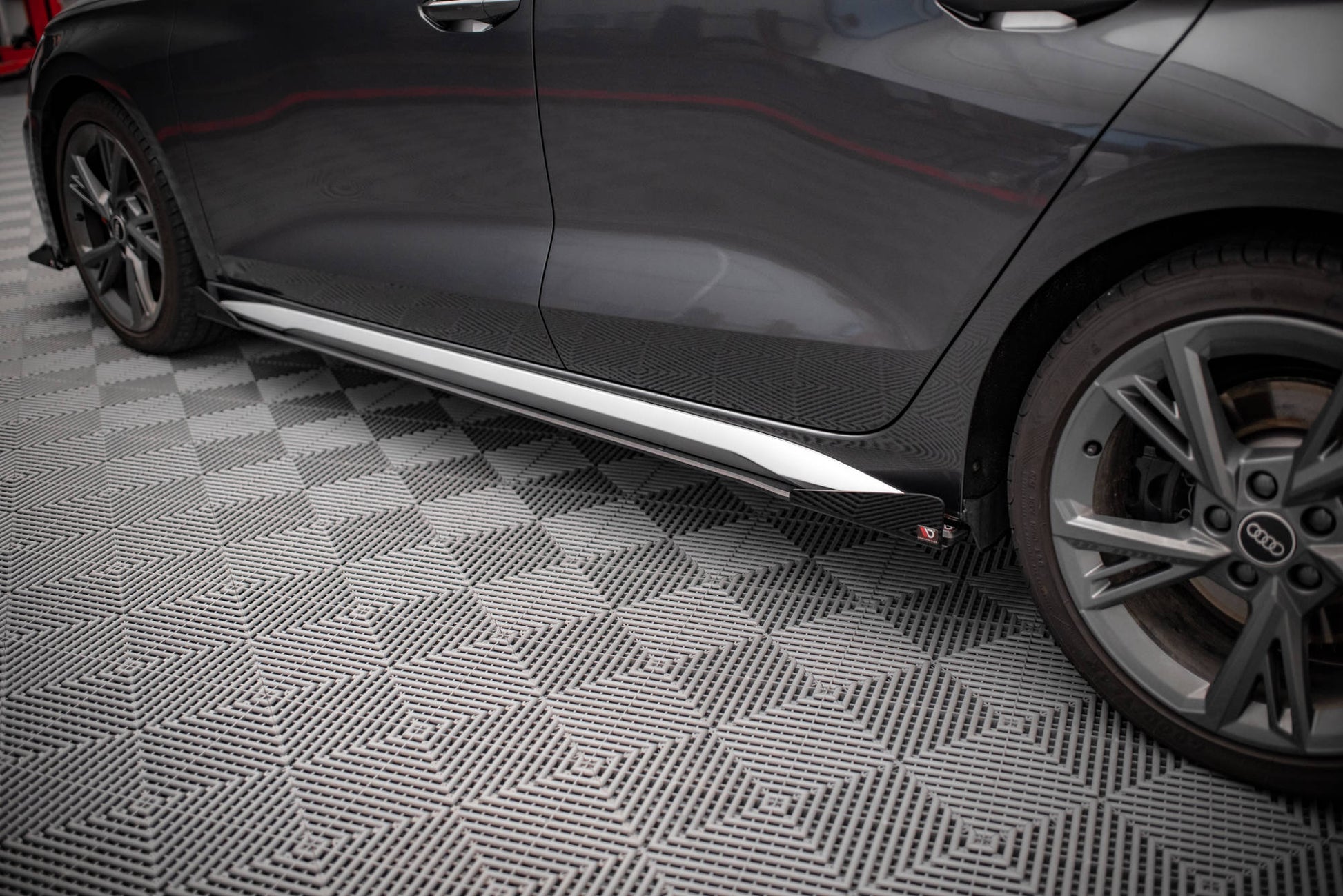Street Pro Side Skirts Diffusers + Flaps V.1 Audi S3 / A3 S-Line 8Y / 8Y Facelift