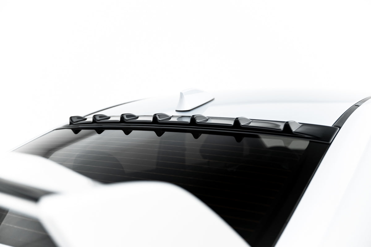 The extension of the rear window Subaru WRX STI Mk2