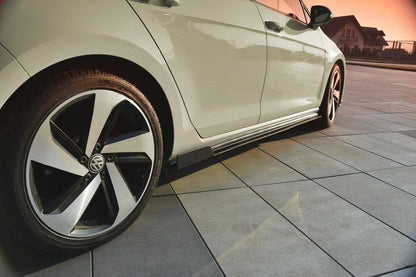 VW GOLF VII GTI (FACELIFT) - RACING SIDE SKIRTS DIFFUSERS